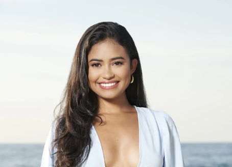 who is jessenia cruz from bachelor in paradise 2021
